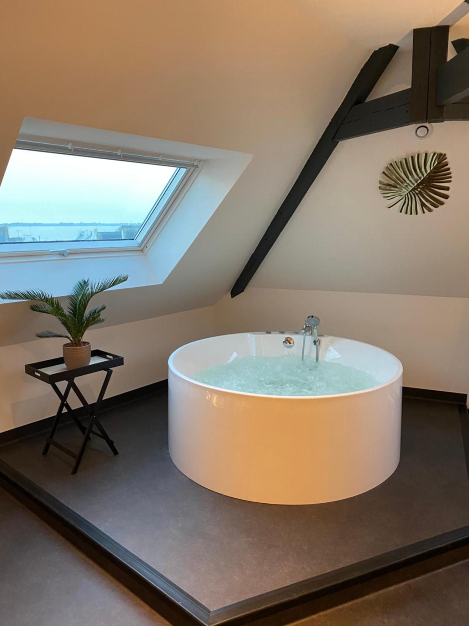 Les Suites De Bougainville Concarneau Eksteriør billede