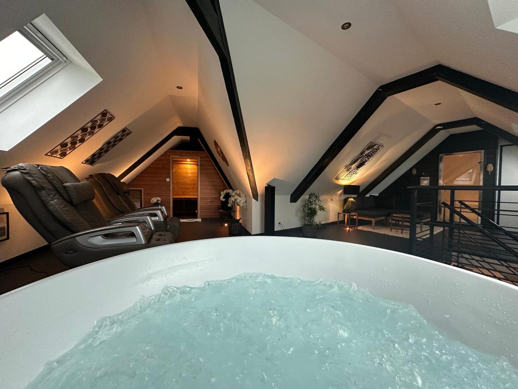 Les Suites De Bougainville Concarneau Eksteriør billede